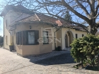 Gödöllő Family House 0