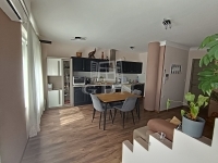 Eladó lakás Fót, 71m2