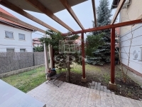 Dunakeszi 公寓房（砖头） 10