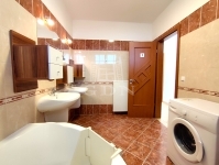 Budapest X. kerület 公寓房（砖头） 4