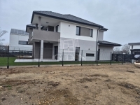 Dunaharaszti 双面别墅 3