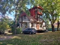 Szigetmonostor Family House 0