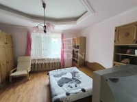 Szirák 家庭别墅 16