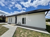 Baracska 家庭别墅 1