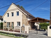 Eladó családi ház Érd, 234m2