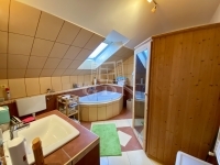 Érd 双面别墅 10