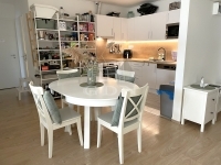 Biatorbágy 公寓房（砖头） 2