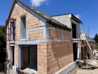 Törökbálint Doppelhaus 5