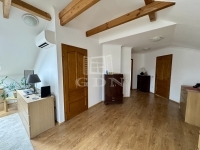 Biatorbágy 公寓房（砖头） 4