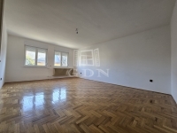 Budapest XV. kerület Family House 9