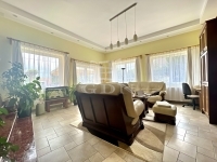 Tahitótfalu Family House 5