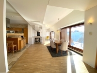 Budapest, VII. kerület Locuinta - 1.272.180 HUF