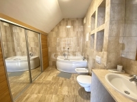 Budapest VII. kerület Locuinta (caramida) 8