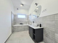 Pécel 双面别墅 15