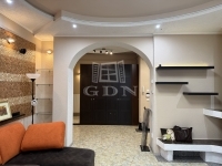 Budapest XIV. kerület 公寓房（砖头） 2