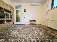 Kerepes Совмещенный дом 3