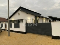 Kakucs Частный дом - 159.800.000 HUF