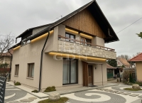 Veresegyház Casa Familiala 0