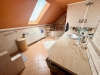 Érd 公寓房（砖头） 12