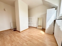 Szentendre Lakás (csúsztatott zsalu) 9