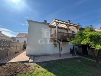 Szombathely 家庭别墅 1