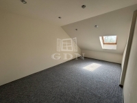 Szombathely 家庭别墅 17