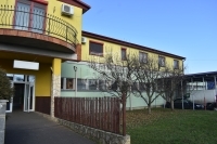 出卖 商业用 - 旅游行业 Körmend, 1200m2