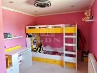 Pécel 家庭别墅 4