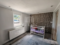 Pécel 家庭别墅 15