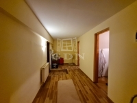 Pécel 家庭别墅 14