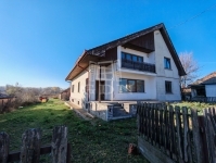 Tápiószecső Family House 0