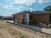 Csömör Ikerház 37