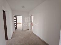 Pécel 双面别墅 9