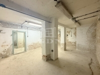 Gellénháza 库房 2