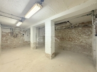 Gellénháza 库房 6