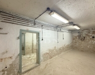 Gellénháza 库房 8