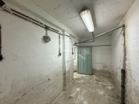 Gellénháza 库房 11