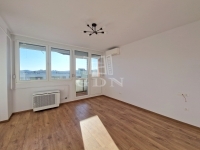 Zalaegerszeg Apartment (Sliding shutter) 11