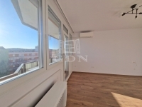 Zalaegerszeg Apartment (Sliding shutter) 13