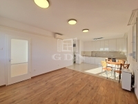 Zalaegerszeg Apartment (Sliding shutter) 5