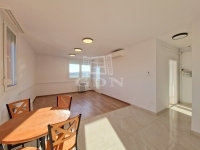 Zalaegerszeg Apartment (Sliding shutter) 8