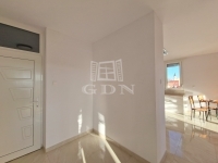 Zalaegerszeg Apartment (Sliding shutter) 1