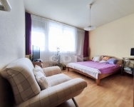 Zalaegerszeg 公寓房（百叶窗） 1