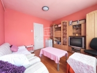 Zalaegerszeg 公寓房（百叶窗） 21