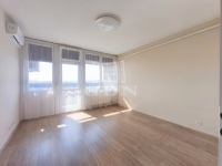 Zalaegerszeg Lakás (csúsztatott zsalu) 9