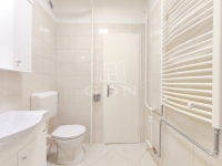 Zalaegerszeg Lakás (csúsztatott zsalu) 6