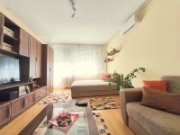 Zalaegerszeg 公寓房（百叶窗） 9