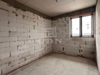 Áporka Совмещенный дом 9