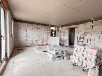 Áporka Совмещенный дом 5