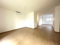 Kaposvár Flat (brick) 48
